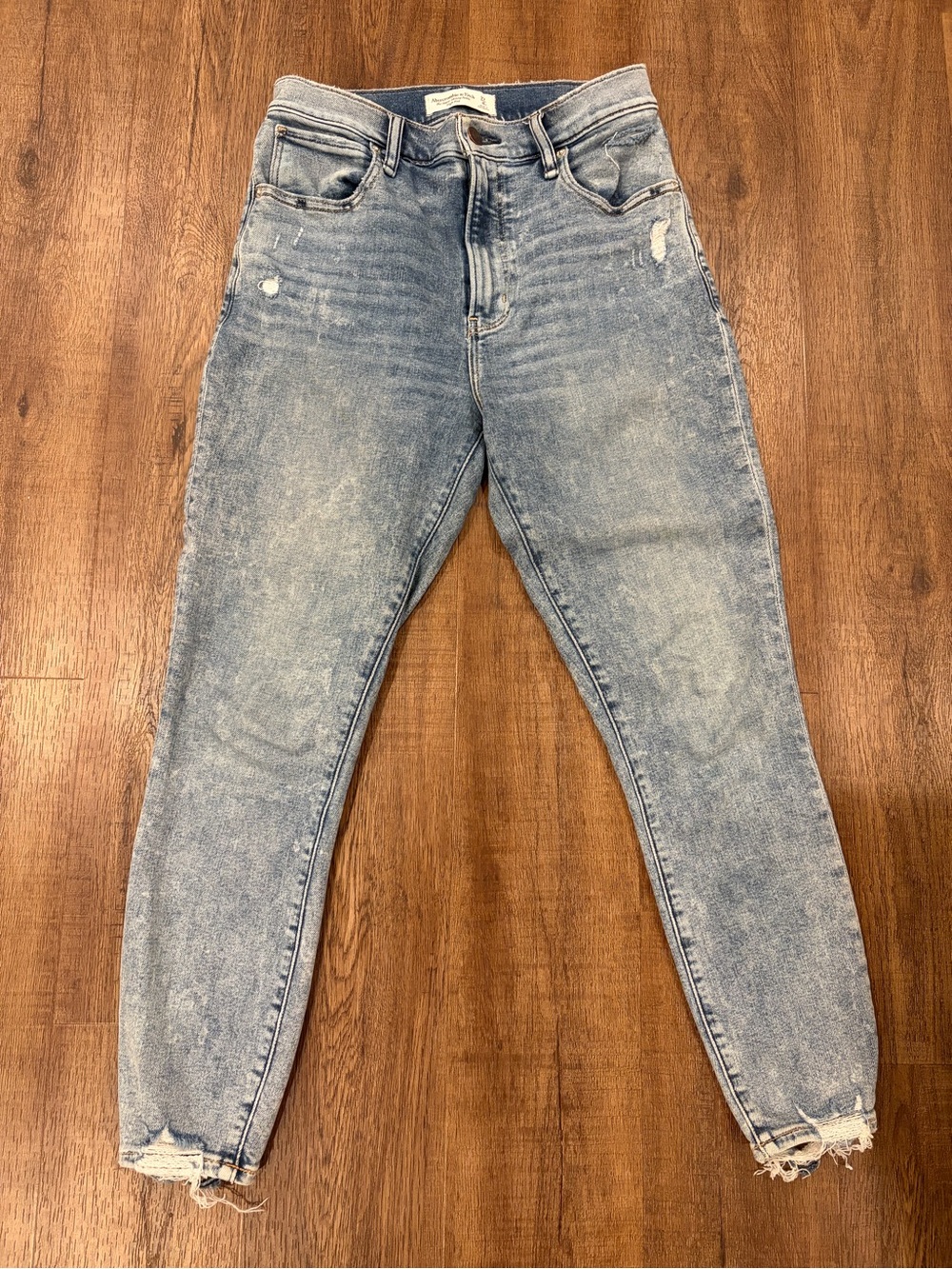 Abercrombie & Fitch Super Skinny Ankle High Rise Jeans Size 27/4S Distressed